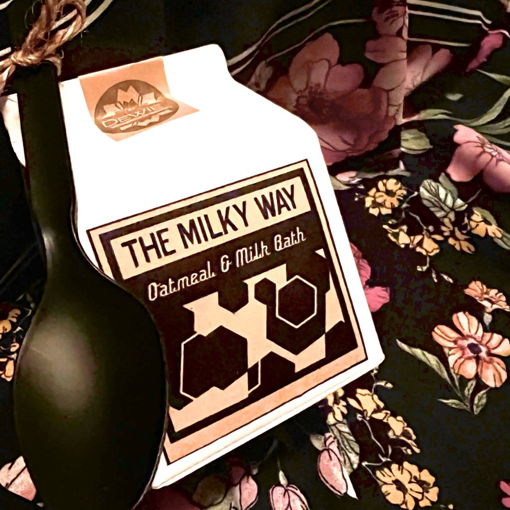 Dewie Milky Way oatmeal & milk bath soak